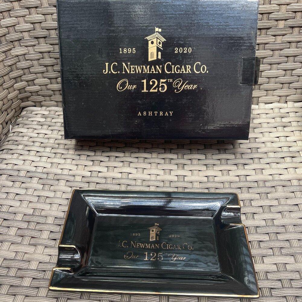 J.C. Newman 2 Cigar Porcelan Ashtray in Box - Picture 11 of 11